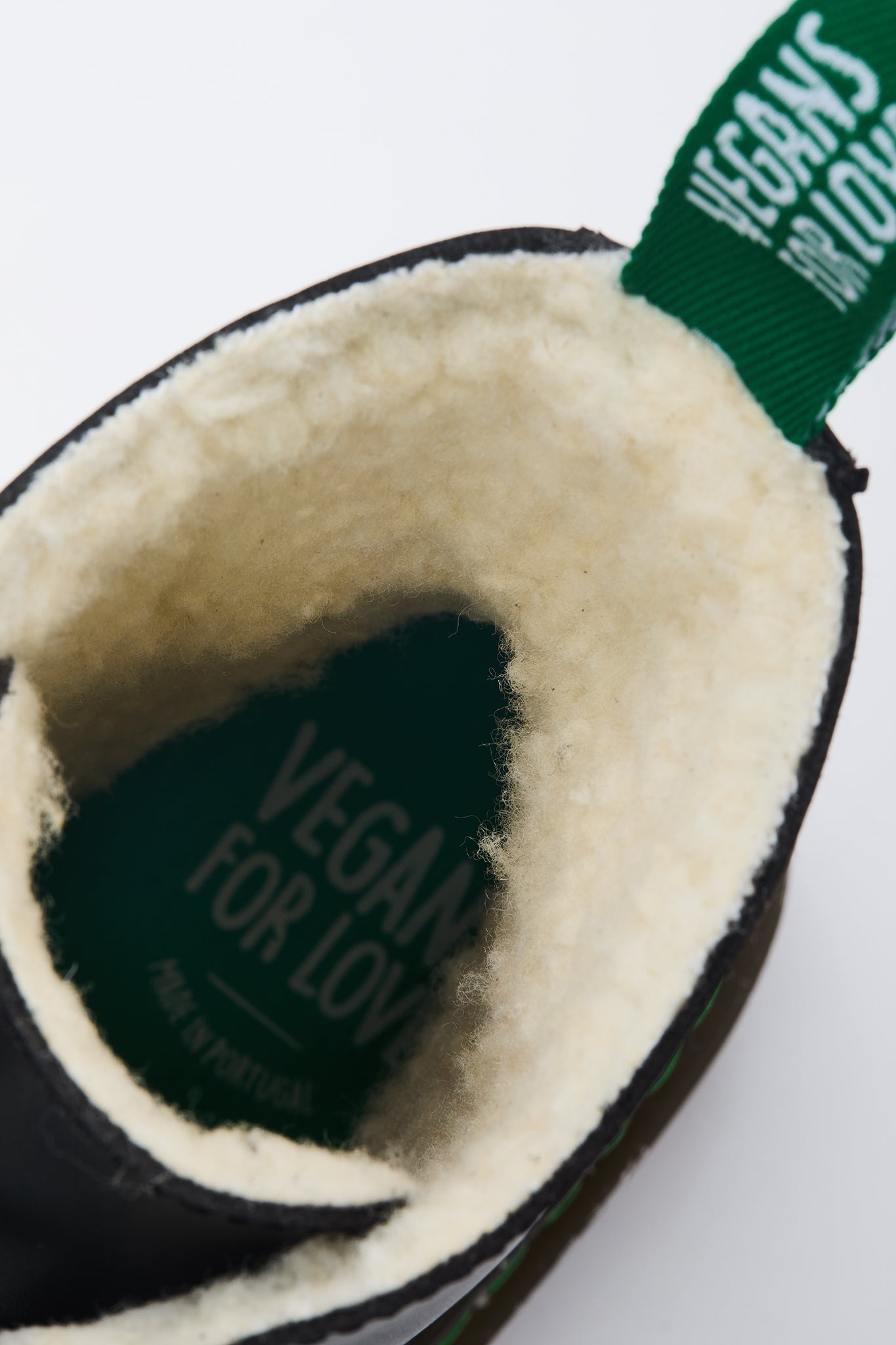 Wegańskie Zimowe Buty Unisex - Activist Footprints, Trwałe, Wodoodporne, z Podszewką Polarową, Idealne na Zimno i Codzienny Użytek
