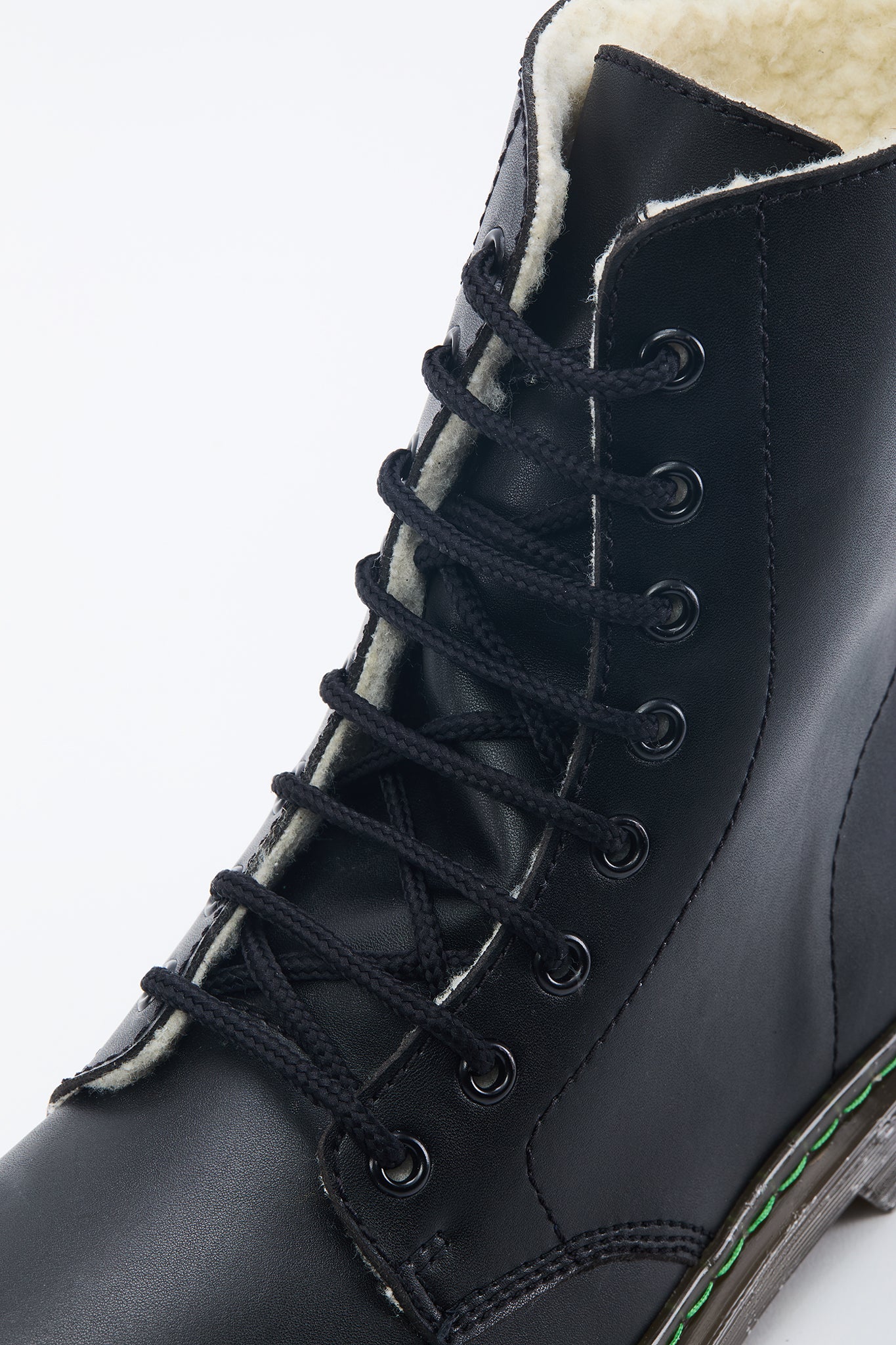 Wegańskie Zimowe Buty Unisex - Activist Footprints, Trwałe, Wodoodporne, z Podszewką Polarową, Idealne na Zimno i Codzienny Użytek