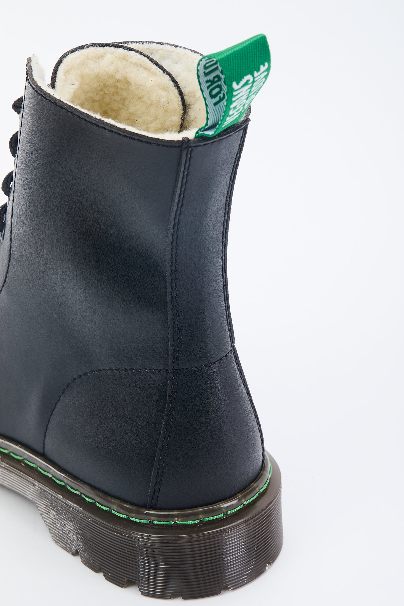 Wegańskie Zimowe Buty Unisex - Activist Footprints, Trwałe, Wodoodporne, z Podszewką Polarową, Idealne na Zimno i Codzienny Użytek