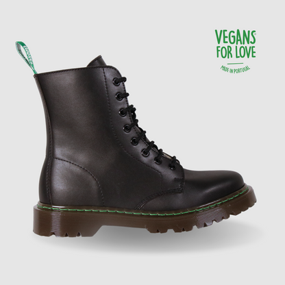 Unisex Vegan Winter Boots with Shearling