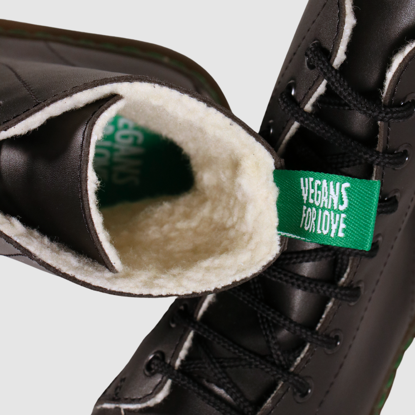 Unisex Vegan Winter Boots with Shearling